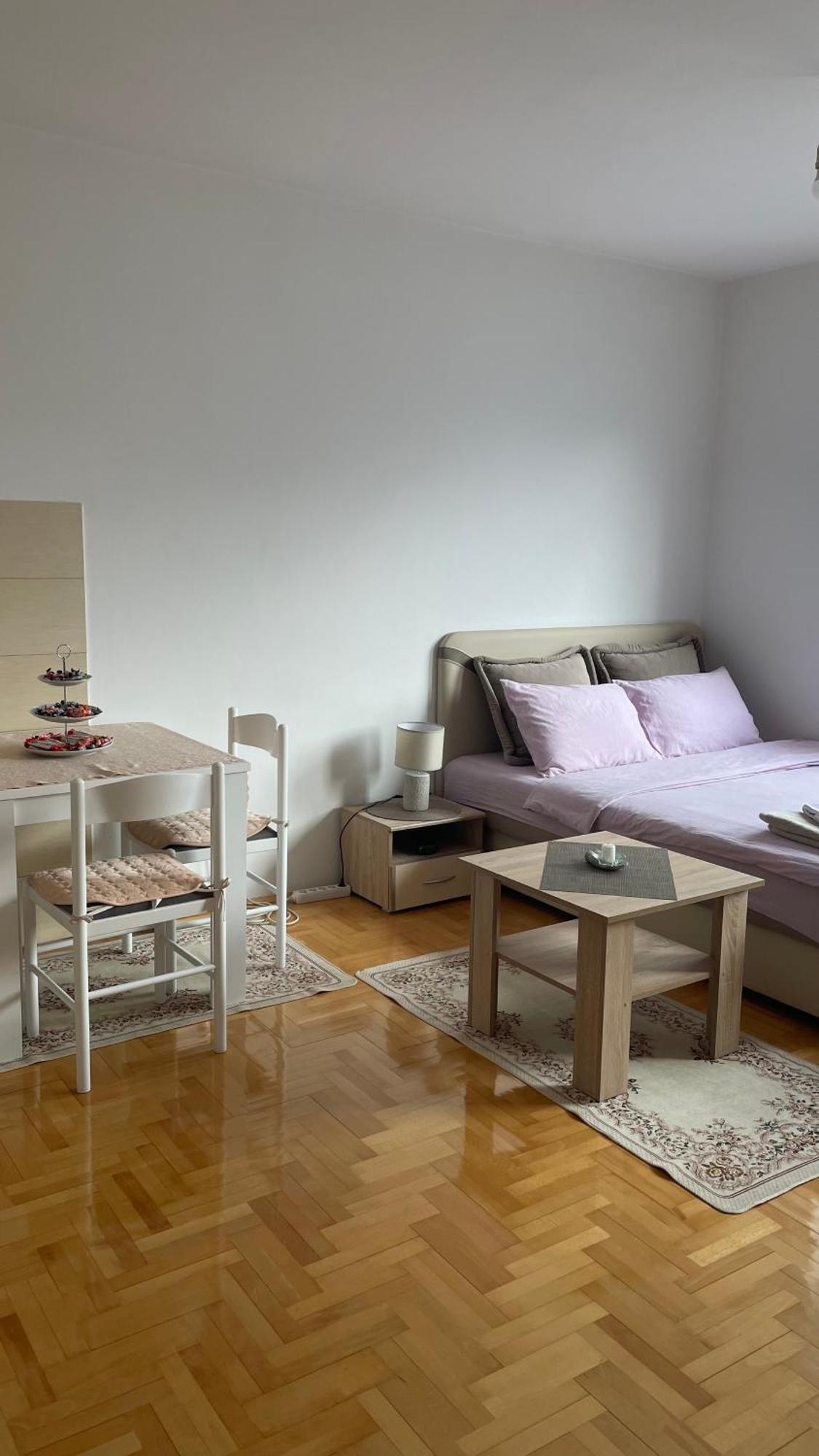 Jovovic Apartment